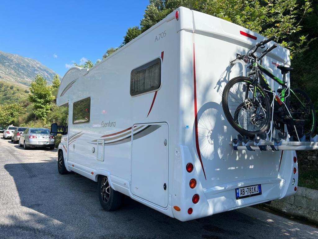 Camper Rent Motorhome Albanian Τίρανα Εξωτερικό φωτογραφία